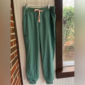 Figs scrub pants eucalyptus green